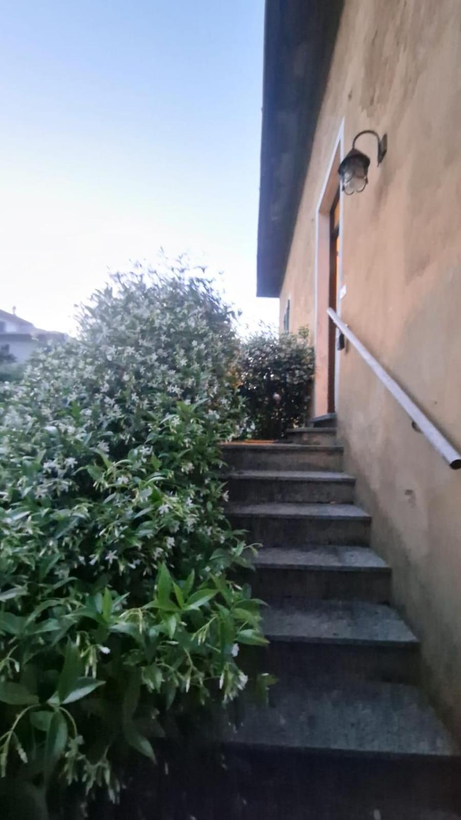 Villetta Con Giardino Privato Cremia Екстериор снимка